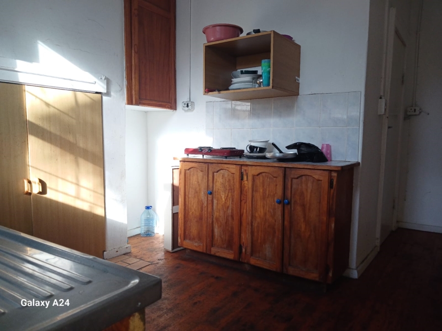 6 Bedroom Property for Sale in Quigney Eastern Cape